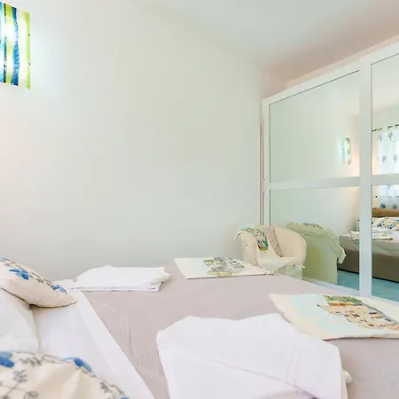 La Casa Sul Mediterraneo - Beautiful View Procida Exterior photo