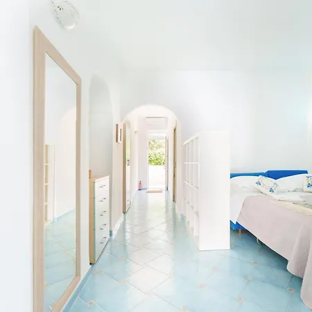La Casa Sul Mediterraneo - Beautiful View Procida Exterior photo